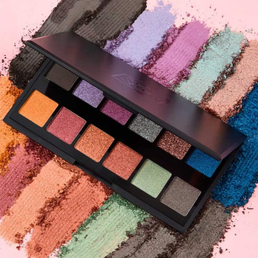 Sleek MakeUP I-Divine Eyeshadow Palette Making Waves