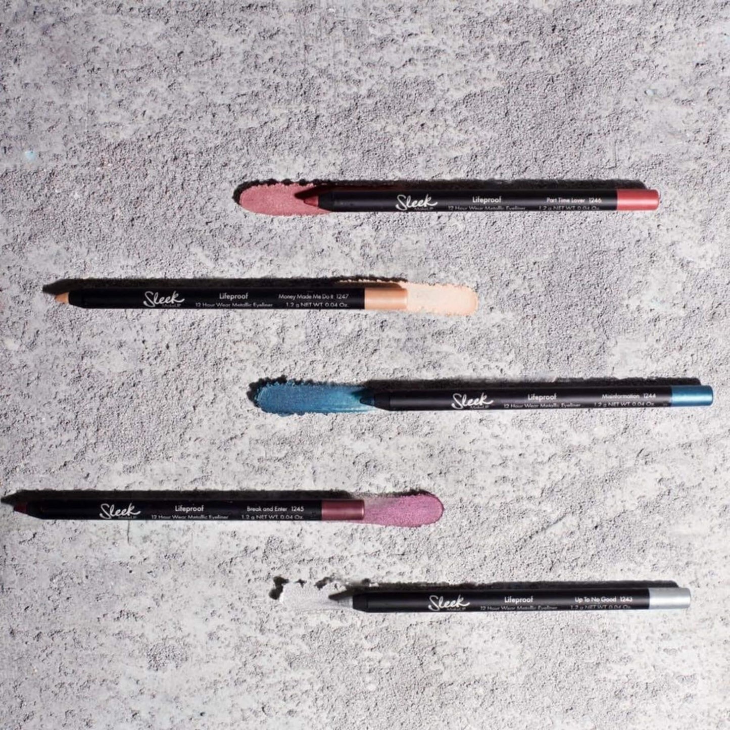 Sleek MakeUP 12 Hour Wear Metallic Eyeliner