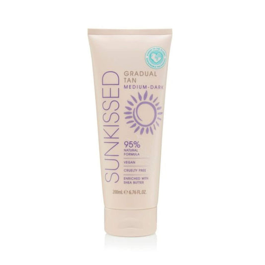 Sunkissed Gradual Tan 95% Natural - Medium / Dark - 200ml
