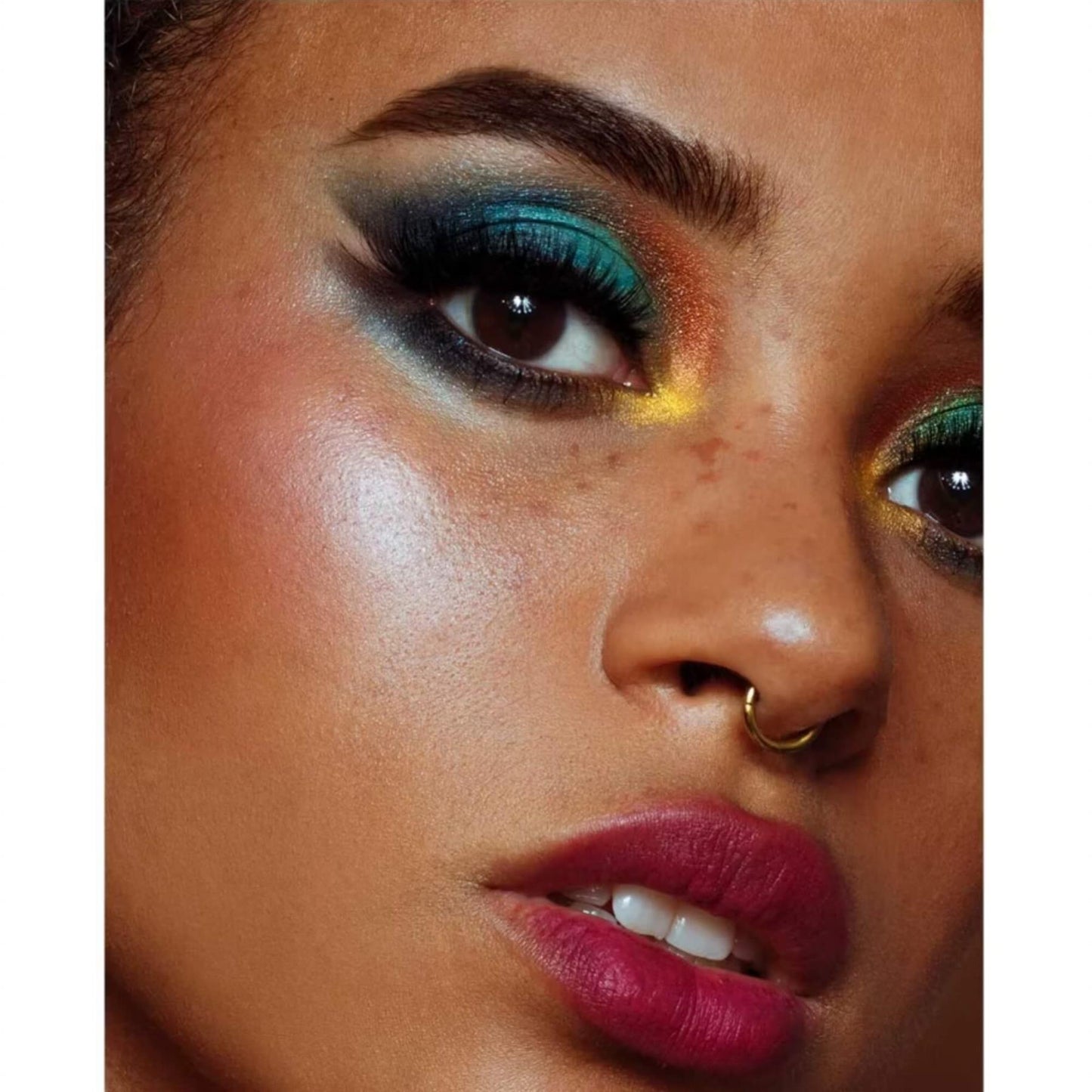 Sleek MakeUP I-Divine Eyeshadow Palette Making Waves