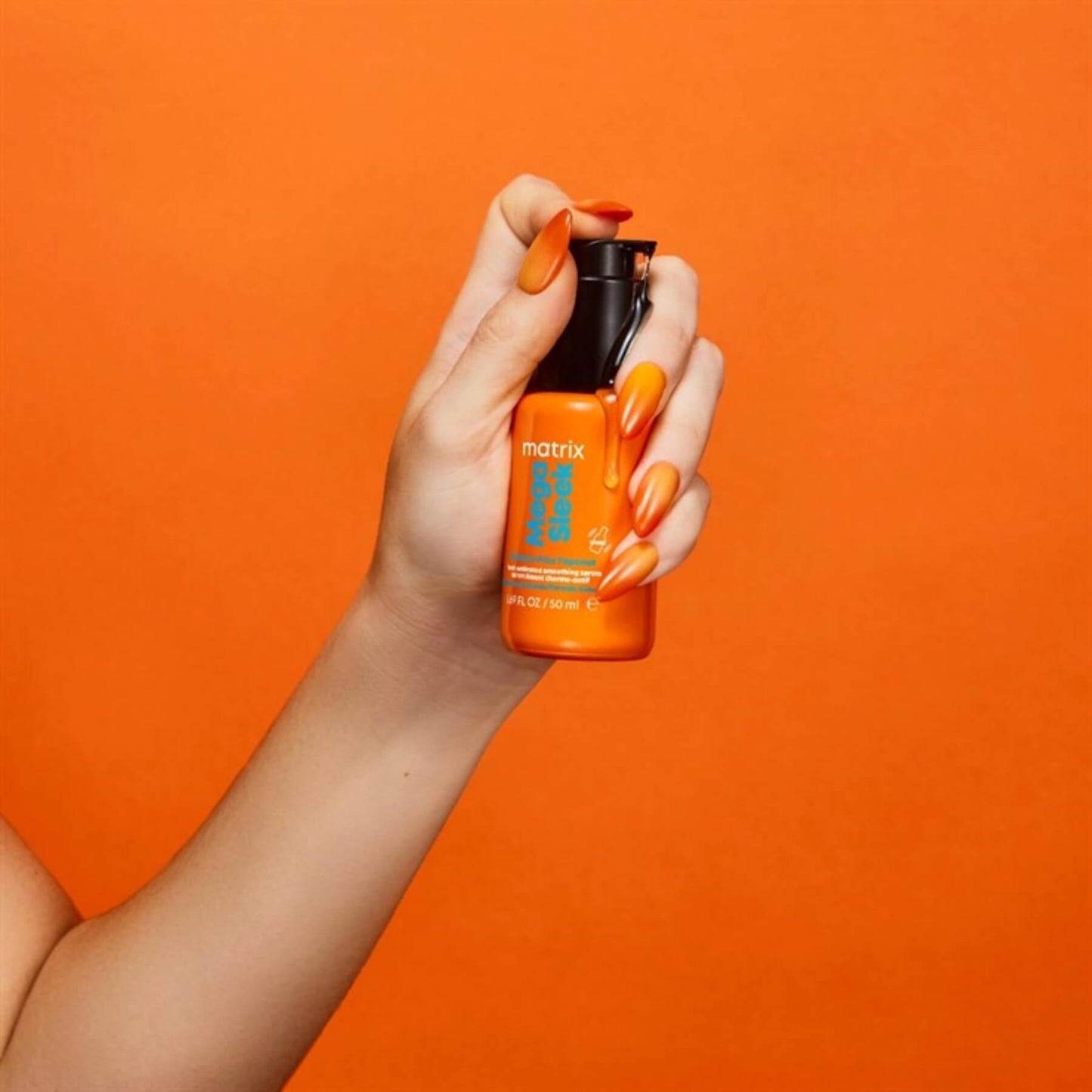 Matrix Mega Sleek Anti-Frizz Topcoat