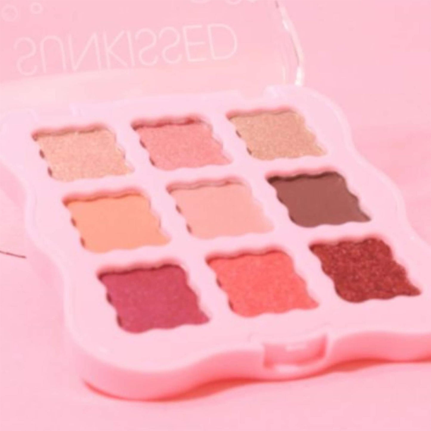 Sunkissed Sparkle & Pop Eyeshadow Palette 9 x 0.7g Shades