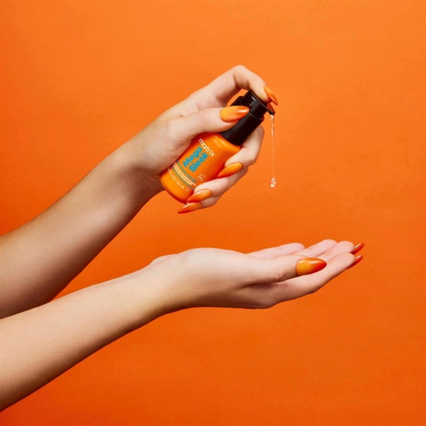 Matrix Mega Sleek Anti-Frizz Topcoat