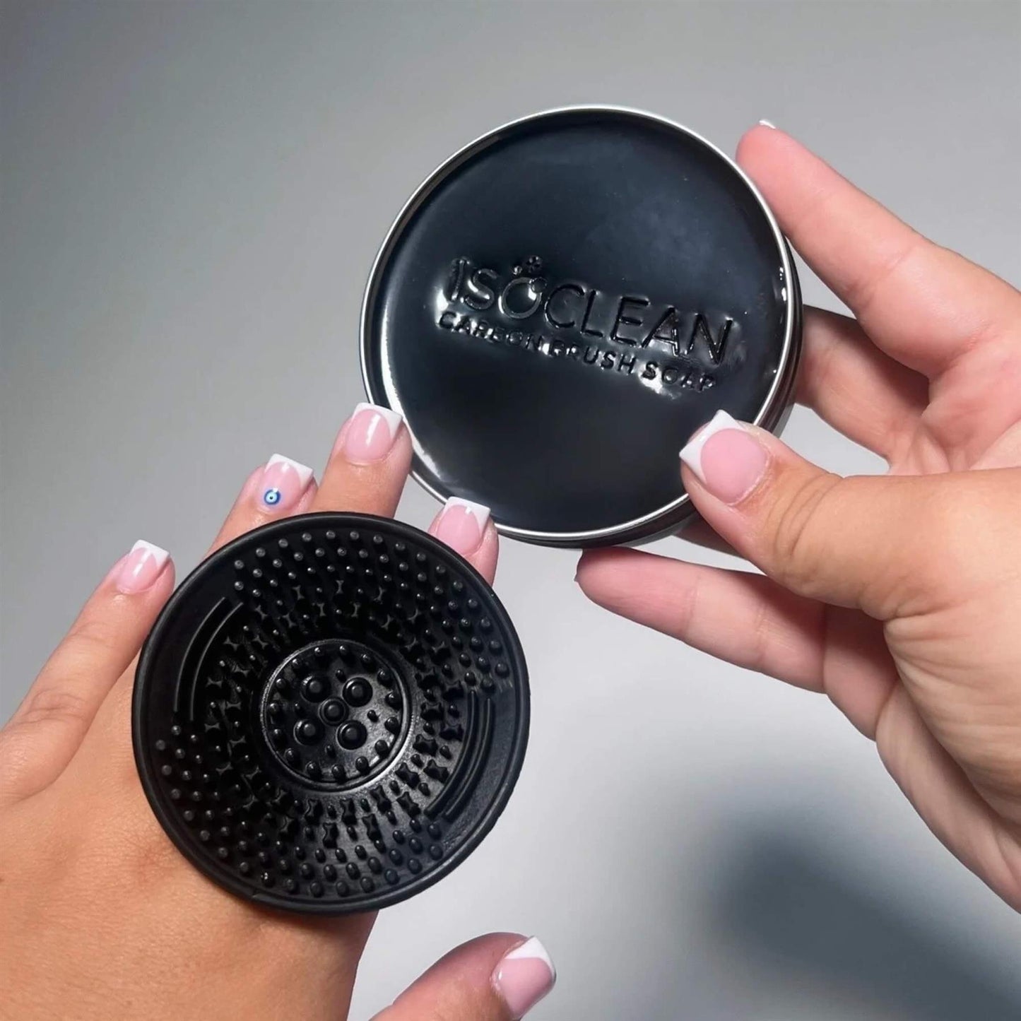 ISOCLEAN Carbon Makeup Brush Cleaning Soap 110g