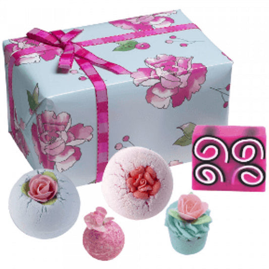 Bomb Cosmetics Gift Pack - What in Carnation