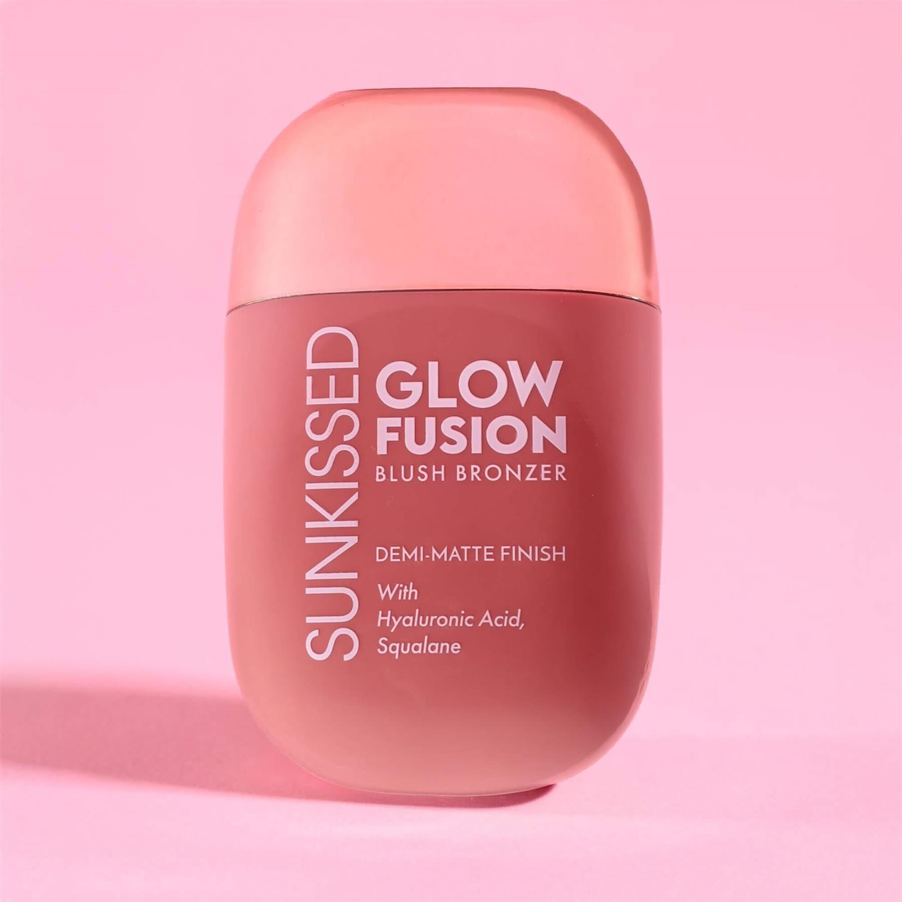 Sunkissed Glow Fusion Blush Bronzer demi-matte finish with hyaluronic acid and squalane